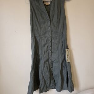 Sleeveless Button-Down Dress